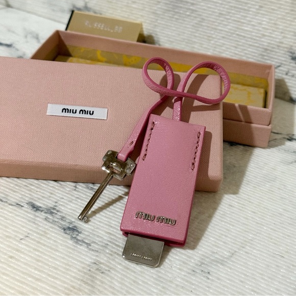 Miu Miu Pink Leather Bag Charm / Keychain - Picture 2 of 12